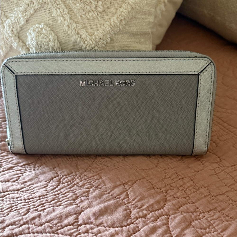 Michael Kors Light Gray Zip-Around Wallet